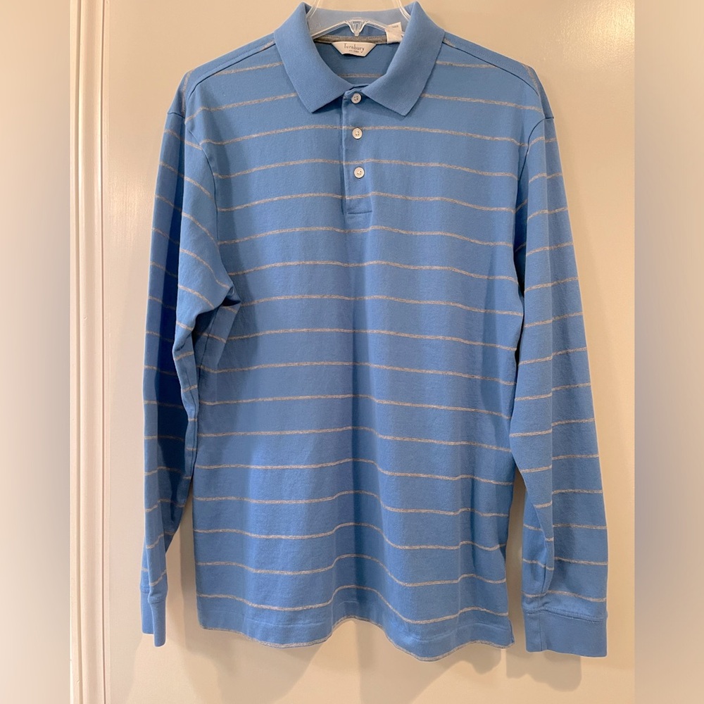 Men’s TURNBURY Long Sleeve Knit Shirt. Blue with small grey stripes. Size M